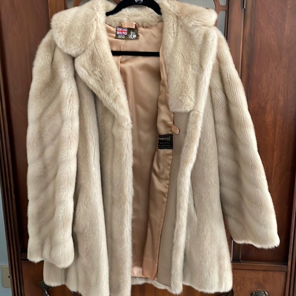 Faux fur jacket. Made in England. Vintage fur.